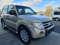 Bascula mitsubishi pajero 2010